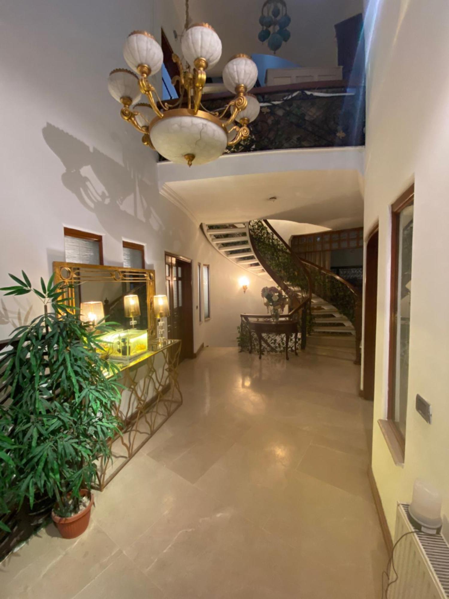 E Lodge Islamabad Esterno foto